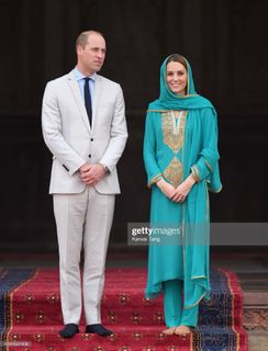Catherine Princess of Wales feet photo thumbnail