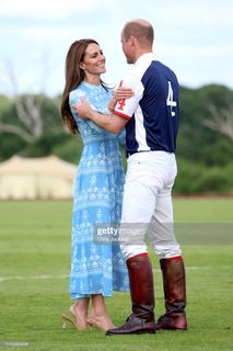 Catherine Princess of Wales feet photo thumbnail
