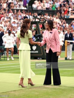 Catherine Princess of Wales feet photo 4
