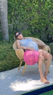 Lele Pons feet photo 1