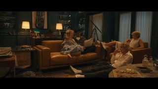 Emily Alyn Lind feet photo 4