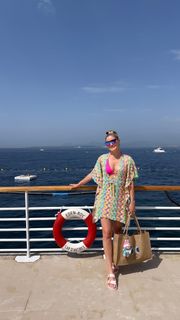 Justine Ezarik feet photo 5