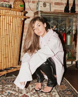 Mimi Keene feet photo 1