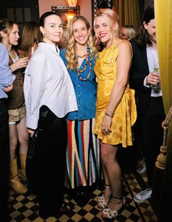 Busy Philipps feet photo 5