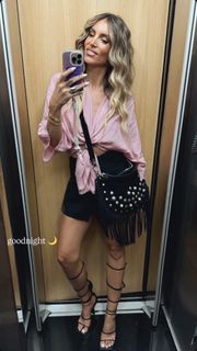 Athina Oikonomakou feet photo 4