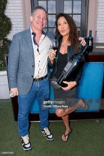 Tia Carrere feet photo 2