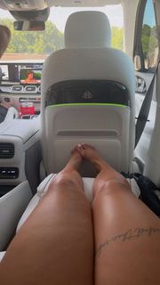 Queen Naija feet photo 2