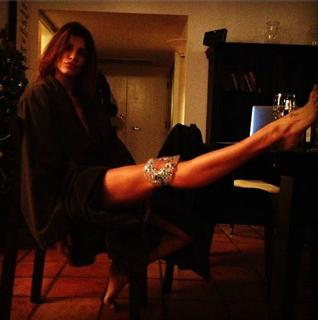 Elisabetta Canalis feet photo thumbnail