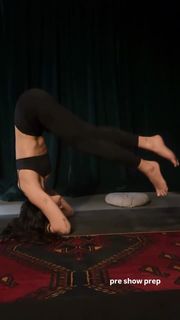 Dua Lipa feet photo 4