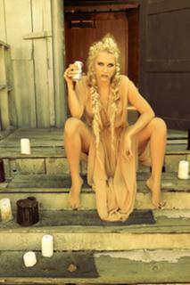 Kesha feet photo thumbnail