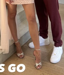 Karolina Pisarek feet photo 1