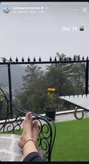 Saba Qamar feet photo 3