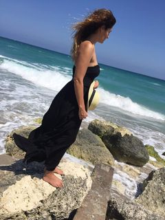 Mayrín Villanueva feet photo 3