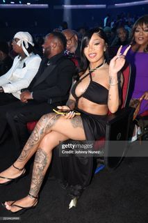 GloRilla feet photo 5