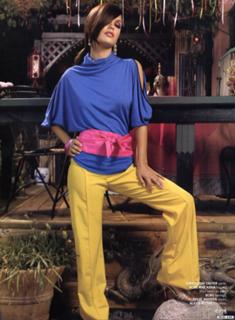 Rachel Bilson feet photo thumbnail