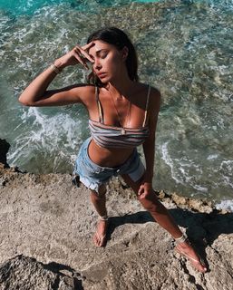 Belén Rodríguez feet photo 5