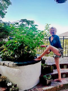 Virginia Madsen feet photo 1