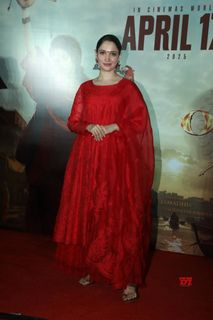 Tamannaah Bhatia feet photo 2