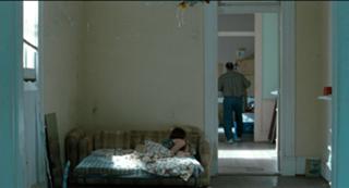 Kristen Stewart feet photo thumbnail