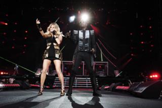 Fergie feet photo thumbnail
