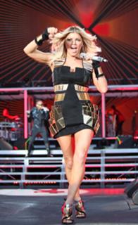 Fergie feet photo thumbnail