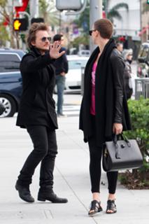 Charlize Theron feet photo thumbnail