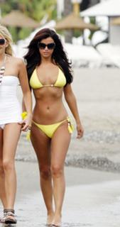 Lucy Mecklenburgh feet photo thumbnail