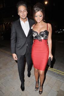 Lucy Mecklenburgh feet photo thumbnail