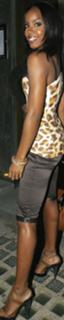 Kelly Rowland feet photo thumbnail