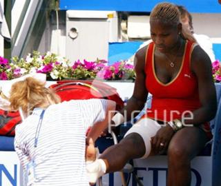 Serena Williams feet photo thumbnail