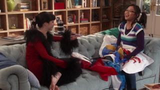 Krysten Ritter feet photo thumbnail