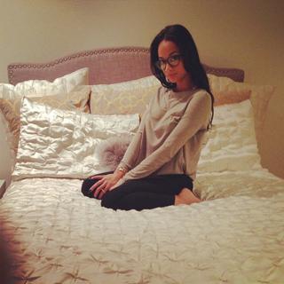 Draya Michele feet photo thumbnail