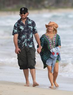 Jessica Simpson feet photo thumbnail