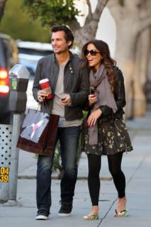 Kate Beckinsale feet photo thumbnail