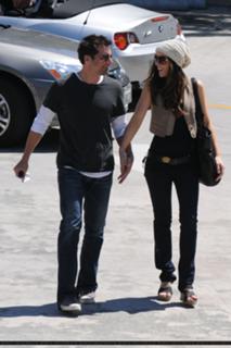 Kate Beckinsale feet photo thumbnail