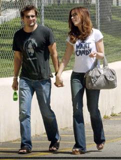 Kate Beckinsale feet photo thumbnail