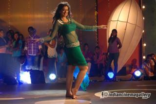 Raai Laxmi feet photo thumbnail