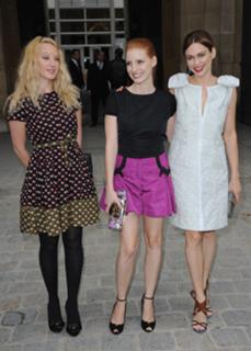 Jessica Chastain feet photo thumbnail