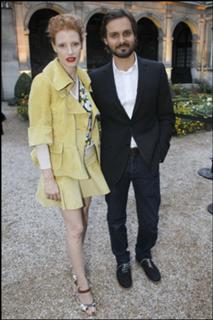 Jessica Chastain feet photo thumbnail