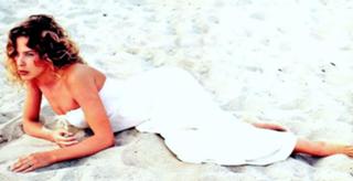 Kylie Minogue feet photo thumbnail