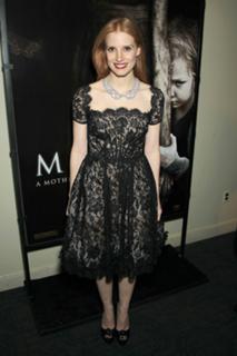 Jessica Chastain feet photo thumbnail