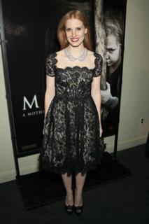 Jessica Chastain feet photo thumbnail