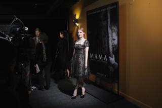 Jessica Chastain feet photo thumbnail