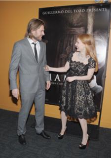 Jessica Chastain feet photo thumbnail