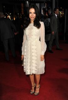 Abigail Spencer feet photo thumbnail