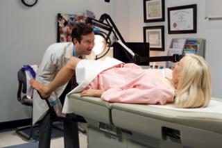 Anna Faris feet photo thumbnail