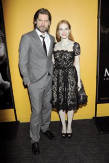 Jessica Chastain feet photo thumbnail