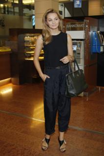 Malgorzata Socha feet photo thumbnail