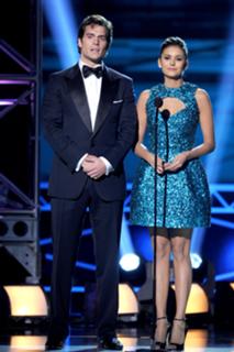 Nina Dobrev feet photo thumbnail