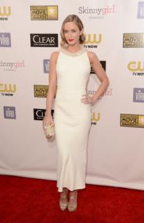 Emily Blunt feet photo thumbnail